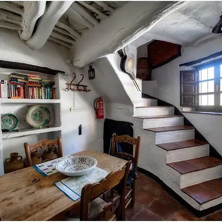 Casa Nicolasa Hotel